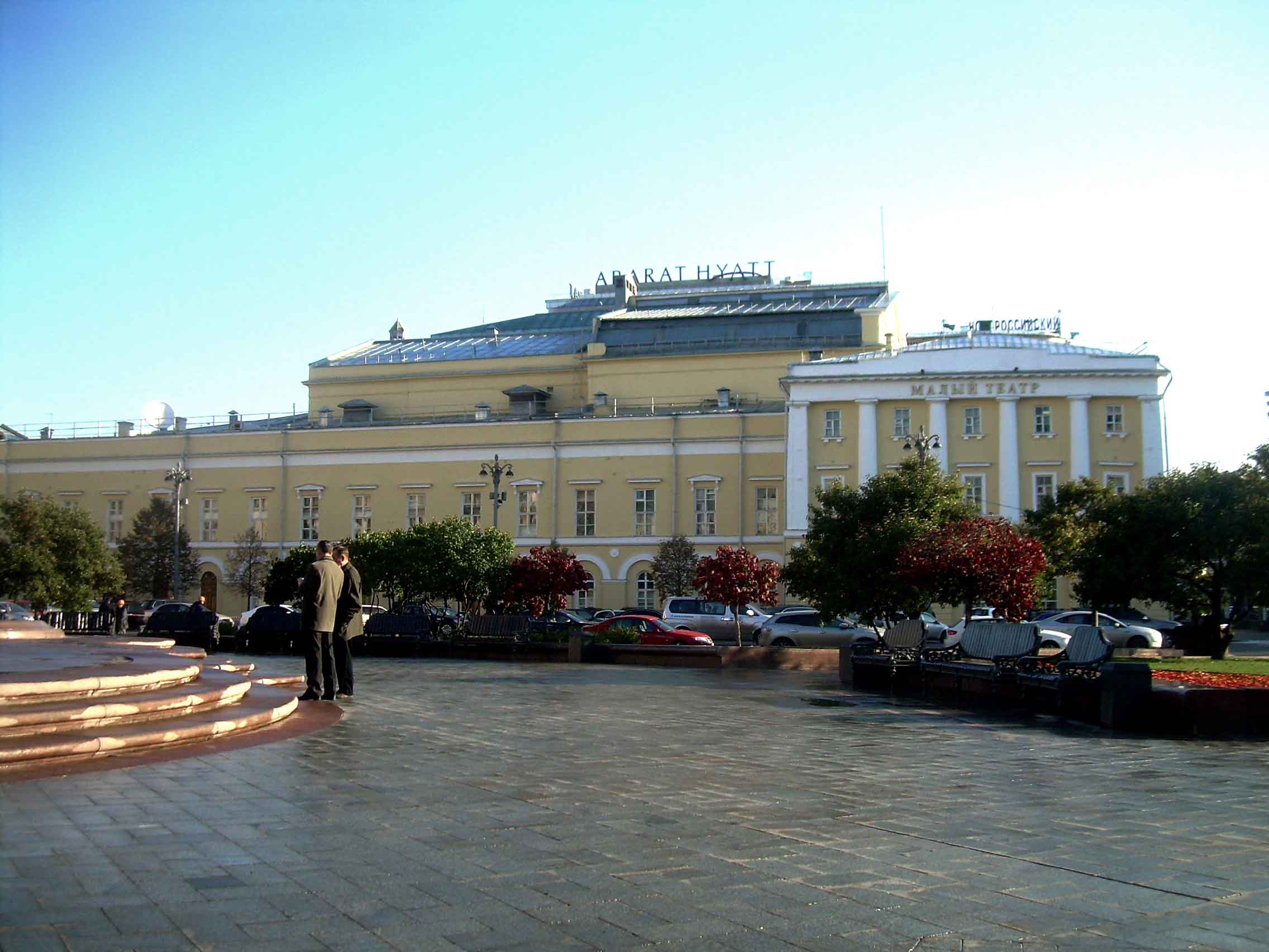 Тетральная площадь здание малого театра России